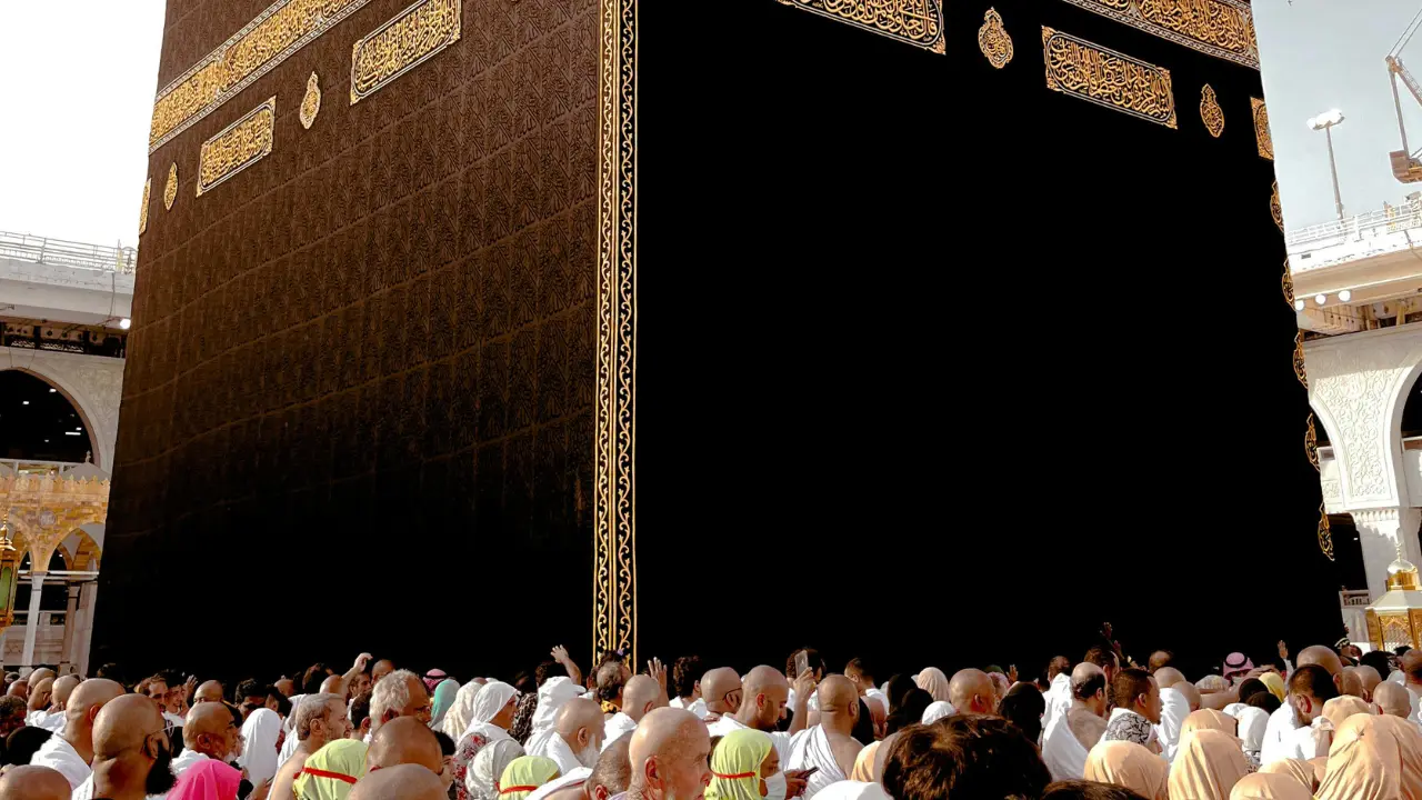 What are the Requirements of Hajj and Umrah?