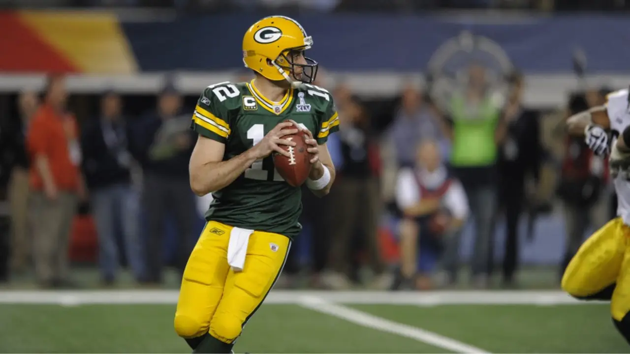 41-year-old QB Aaron Rodgers 'shocked with Jets ouster,' says 'retirement a possibility'