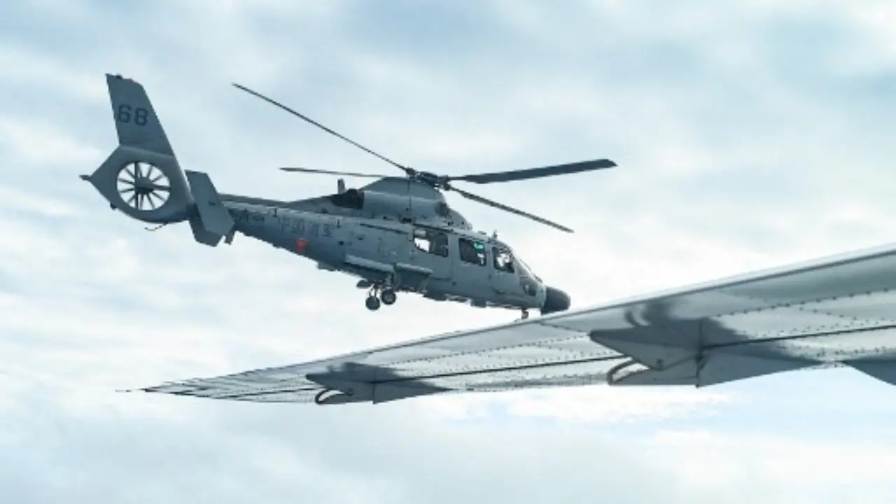 South China Sea: Chinese helicopter flew 'dangerously' within 3m of Philippine plane