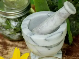 7 Detox Drinks for Better Gut Health