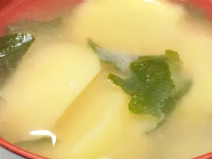6 Surprising Health Benefits of Miso