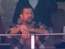 Novak Djokovic's JAW DROP moment in Stars v Renegades BBL match | WATCH