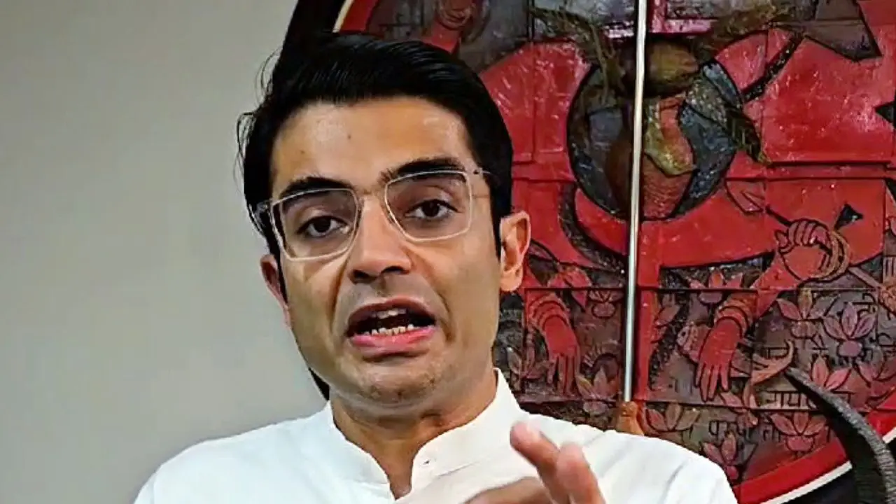 ‘Oscar-equivalent award for worst airline’: BJP’s Jaiveer Shergill slams Air India