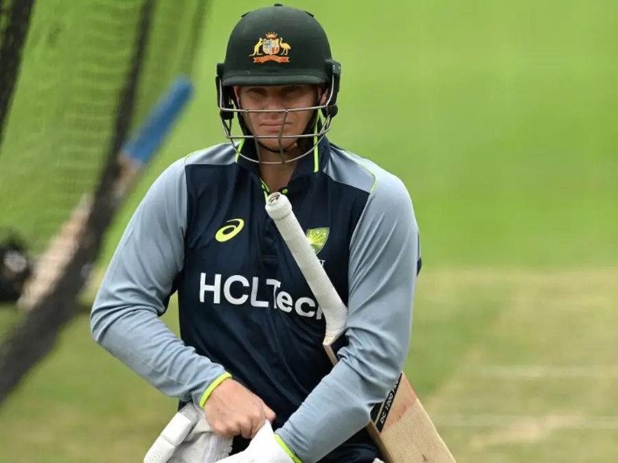 Steve Smith, stand-in captain for Sri Lanka Tests, suffers injury scare