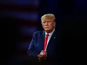 Trump warns Hamas 'all hell' will break loose unless Israeli hostages are released on Feb 15