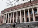 Harvard library donated by man who died on the Titanic has 92 kilometres of bookshelves