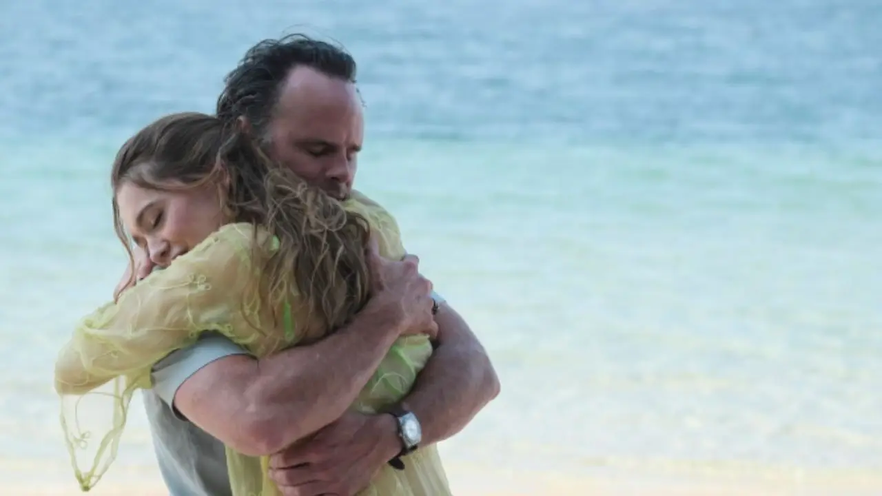Are White Lotus actors Walton Goggins and Aimee Lou Wood not friends anymore?