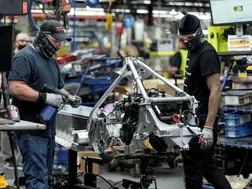 US manufacturing activity shrinks by most since November