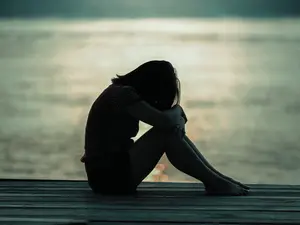 India: Bengaluru teen dies by suicide after mother asked her not to use mobile phone