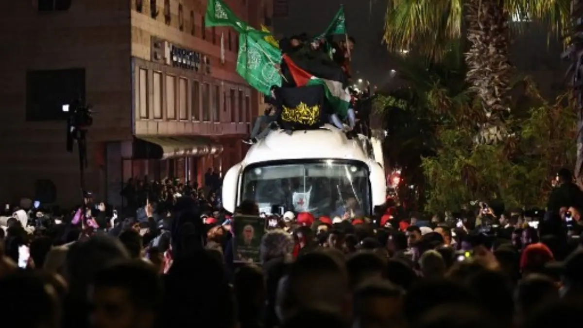 Israel releases 90 Palestinian prisoners, Hamas releases 3 hostages in landmark Gaza ceasefire