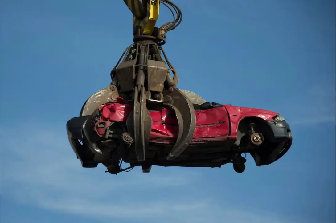 EU fines automakers USD 495 million for vehicle recycling cartel