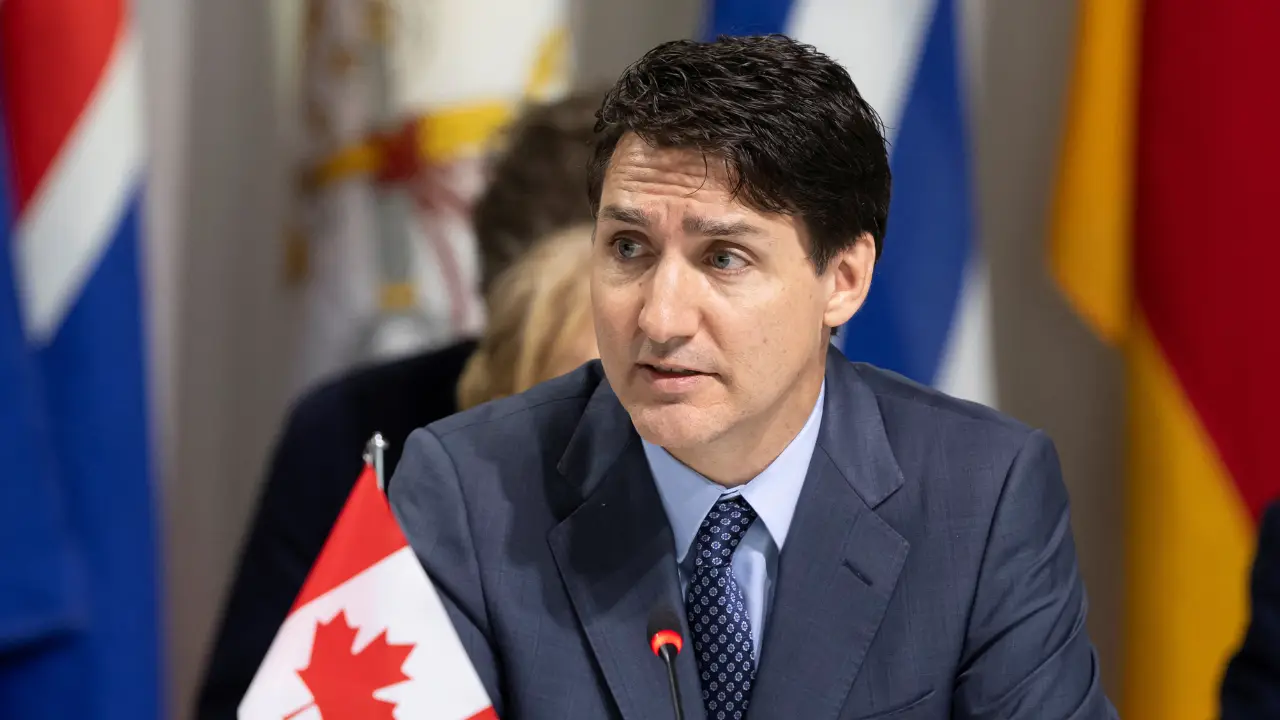Video: Justin Trudeau bursts into tears at farewell address, says he 'put Canadians first' amid trade war with Trump