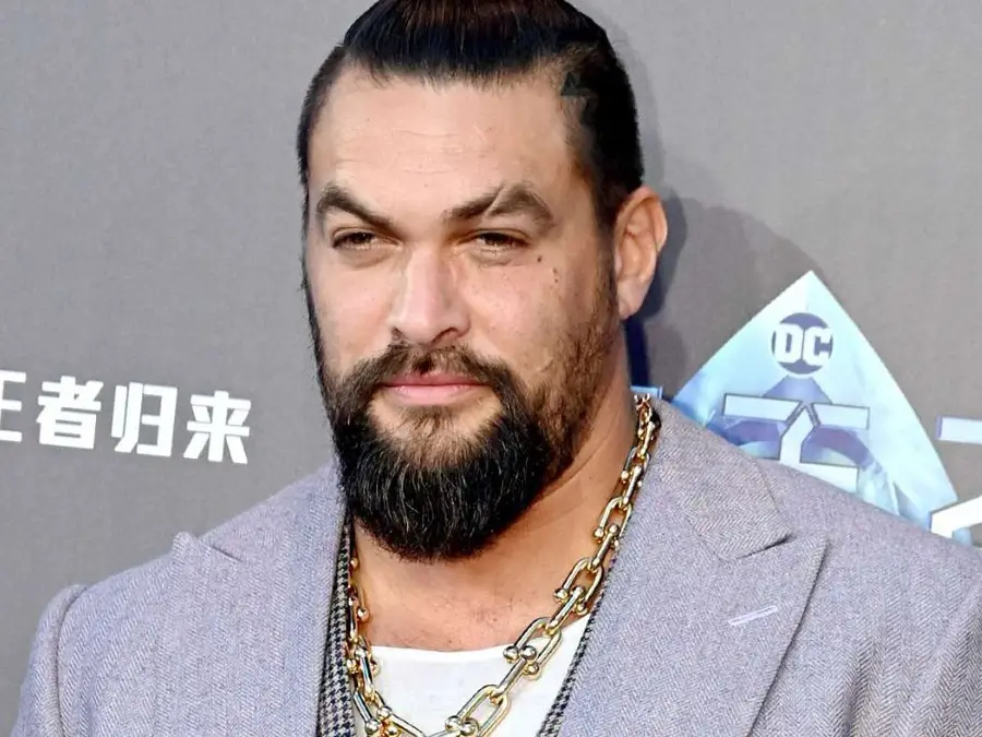 Jason Momoa is back with DC, to play Lobo in Supergirl movie