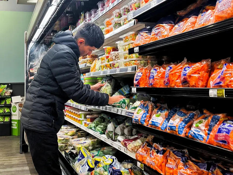 US Inflation in December unexpectedly eases, rate cut bets rise