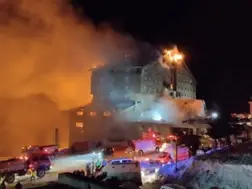 Fire at Turkey ski resort hotel kills 10, injures 32