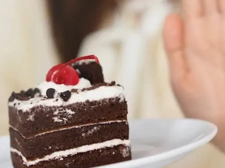 Craving Sugar Constantly? These 6 Deficiencies Could Be The Reason Behind It
