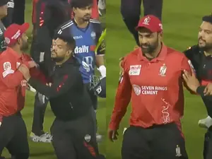 BPL: Tamim Iqbal, Alex Hales get into heated argument - WATCH