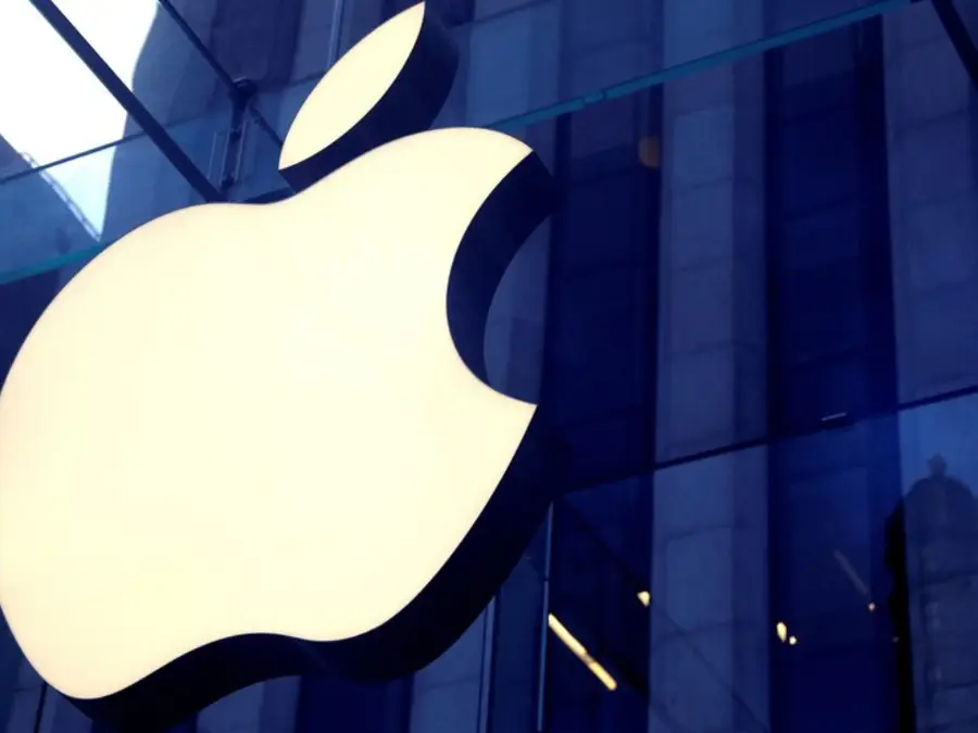 Apple to fix iPhone dictation glitch that suggested ‘Trump’ for ‘racist’