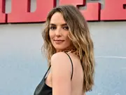 Killing Eve star Jodie Comer in talks to join Ryan Gosling's Star Wars movie