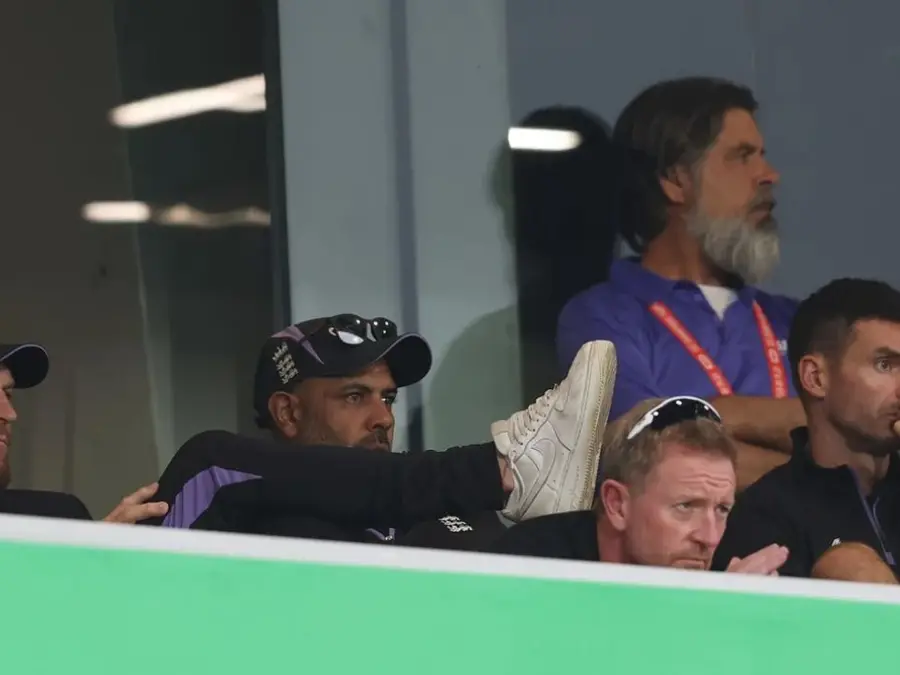 Champions Trophy: Ravi Shastri’s advice for drowning England after Afghanistan bashing