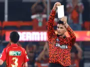 IPL 2025: What's the story behind Abhishek Sharma's viral 'note celebration?' Head reveals
