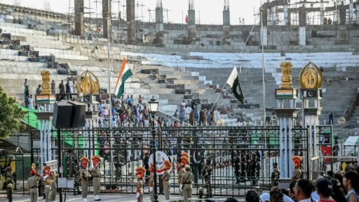 Twenty-two Indian High Commission members exit Pakistan via Attari-Wagah border