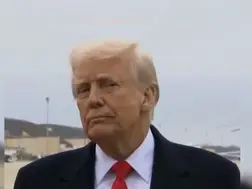 'If Trump dies mysteriously...': Internet goes crazy after reporter smacks mic into US president's face