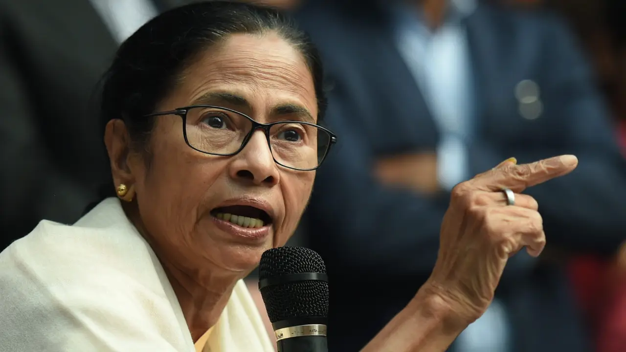 'Bengal govt on alert, all leaves cancelled': CM Mamata Banerjee urges private schools to shut down amid tensions with Pakistan