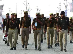 Ten killed as car carrying devotees to Maha Kumbh collides with bus near Prayagraj