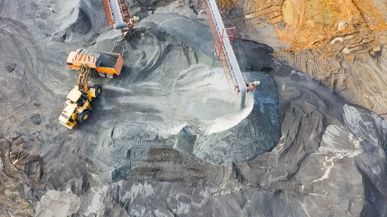 Around a dozen miners trapped in flooded coal mine in India's Assam Around a dozen miners trapped in flooded coal mine in India's Assam