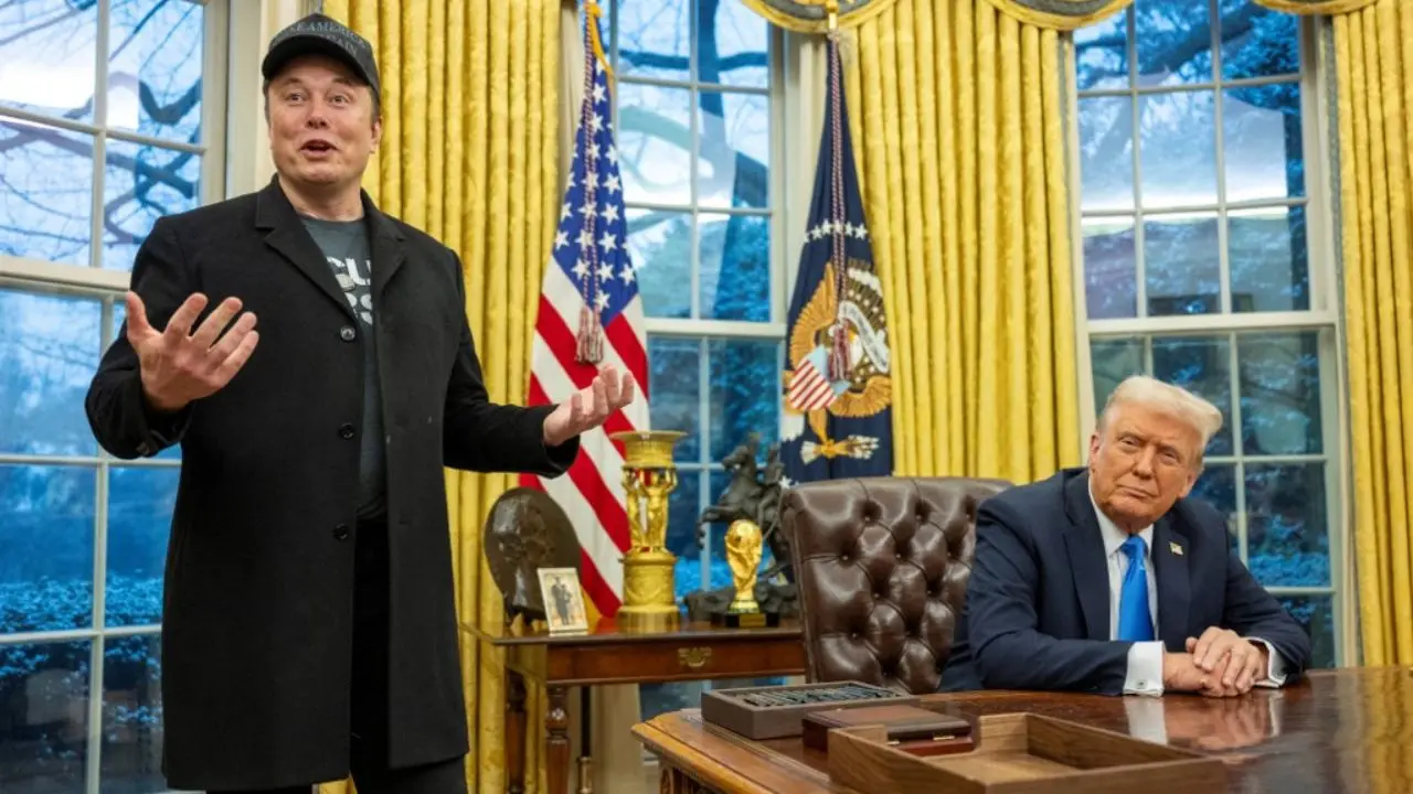 Mass firings begin as Trump and Musk plan to shrink US federal workforce Mass firings begin as Trump and Musk plan to shrink US federal workforce