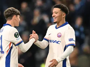 Chelsea squash Djurgarden to book berth in UEFA Conference League final