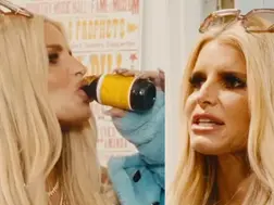 Snake sperm for good vocals? American singer Jessica Simpson's Chinese drink has internet talking
