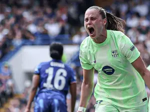 Barcelona thrash Chelsea on aggregate to reach sixth Women’s Champions League final