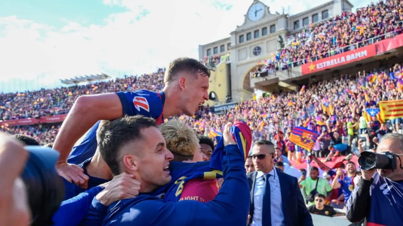 Barcelona edge Real Madrid in thriller to move to brink of La Liga title