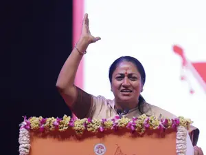 'Zero Tolerance': Delhi CM Rekha Gupta acts against school after unjust fee increase-VIDEO