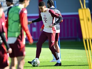 Champions League: 'No holding back', say Bayern before Leverkusen showdown