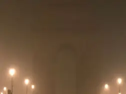 Fog disrupts flight, train services in Delhi
