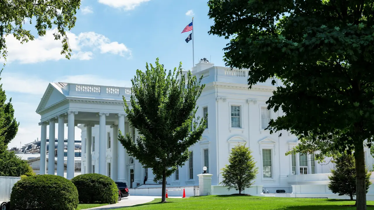Another major leak! 11,000 US federal workers could access White House floor plans, other sensitive documents: Report