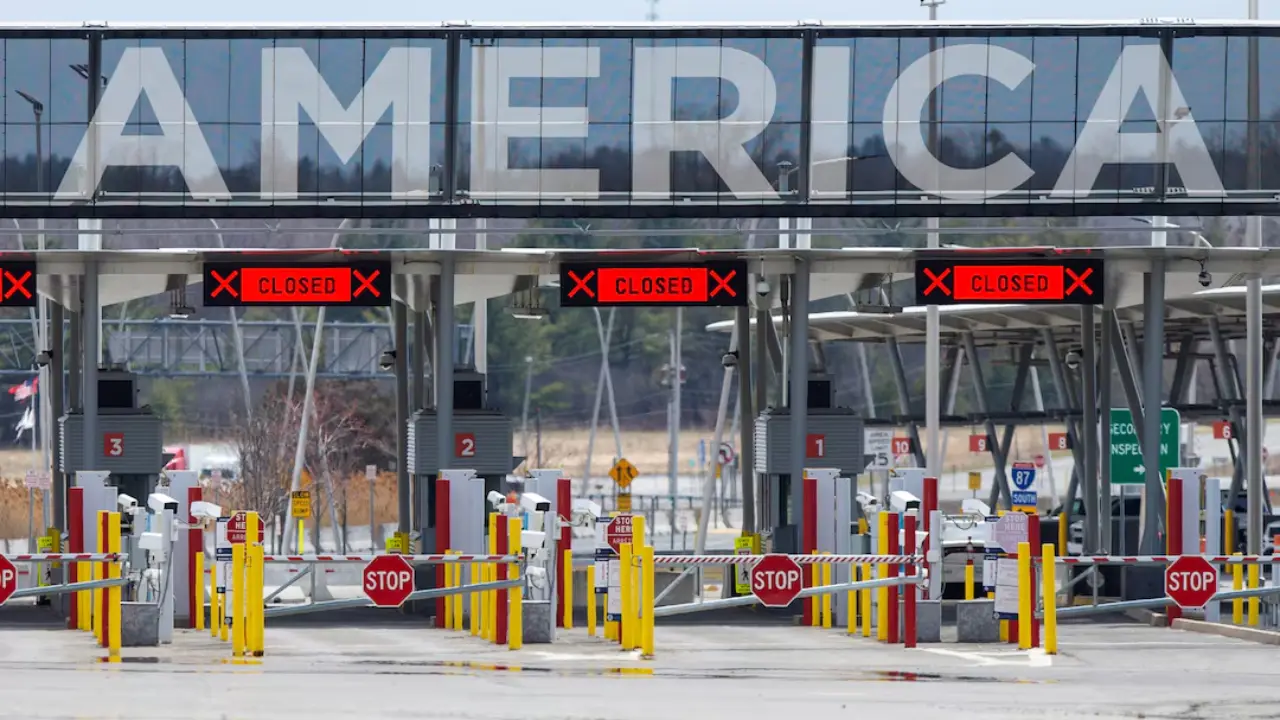 BIG WARNING for Canadians travelling to US: Border officers might check your electronics; experts suggest using burner phones