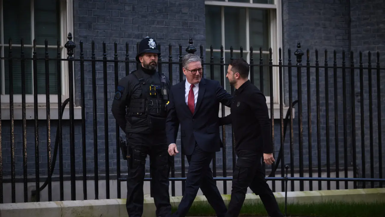 'Weapons production in Ukraine': What's inside the Starmer-Zelensky $2.84bn loan agreement?