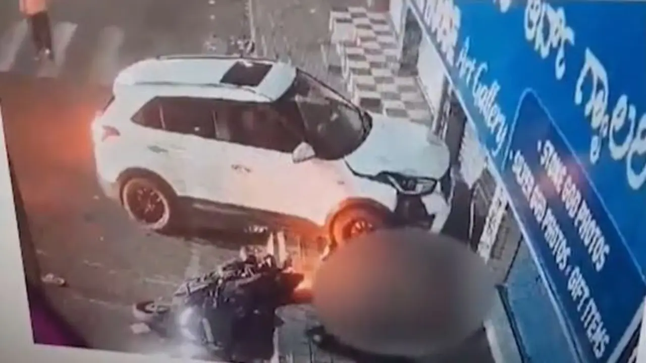 Bengaluru man runs his car over software professional for not getting him a cigarette