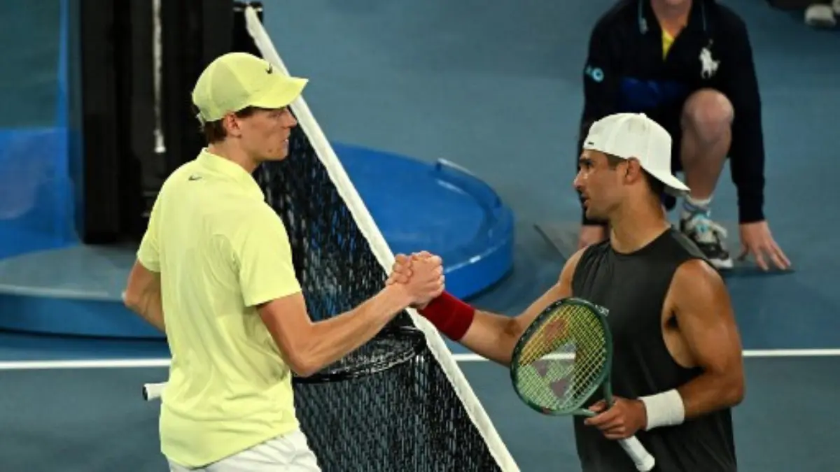 Australian Open 2025: Jannik Sinner cruises to fourth round