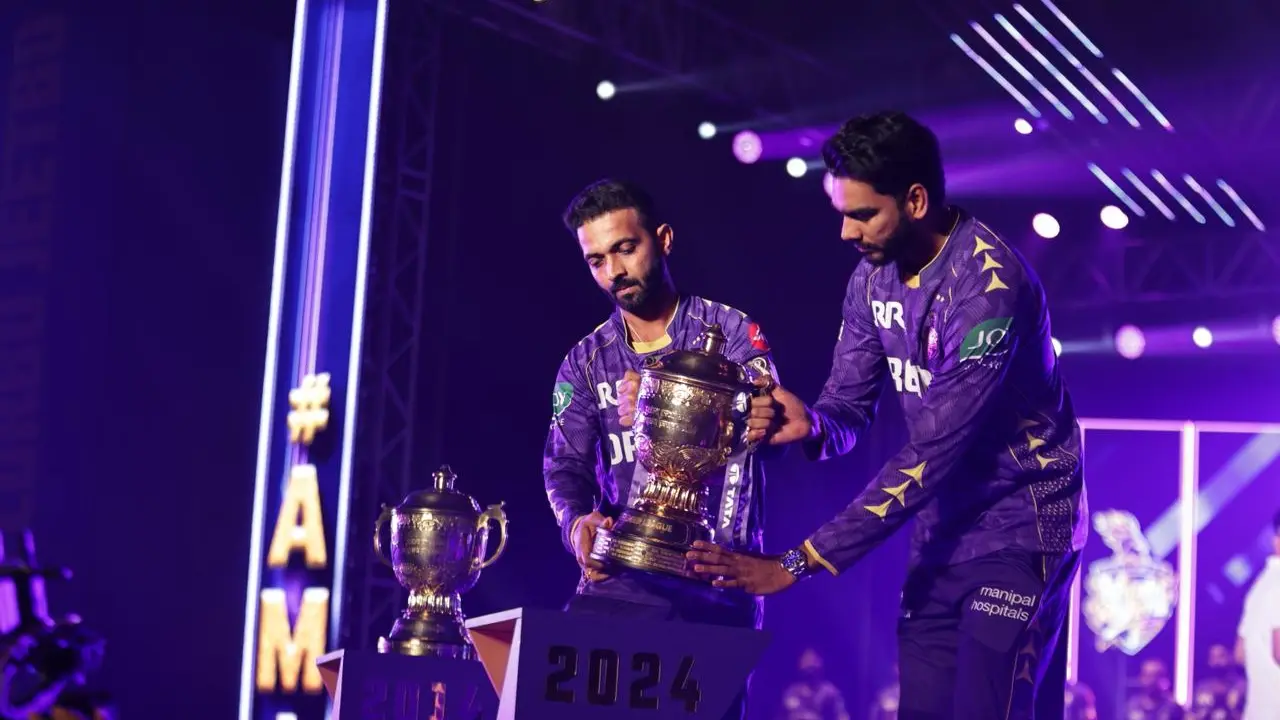 IPL 2025 | King Khan’s Pep Talk to KKR: God Bless You, be healthy and play well