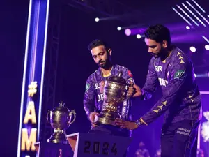 IPL 2025 | King Khan’s Pep Talk to KKR: God Bless You, be healthy and play well