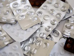 Donald Trump plans major move to cut drug prices by up to 80%