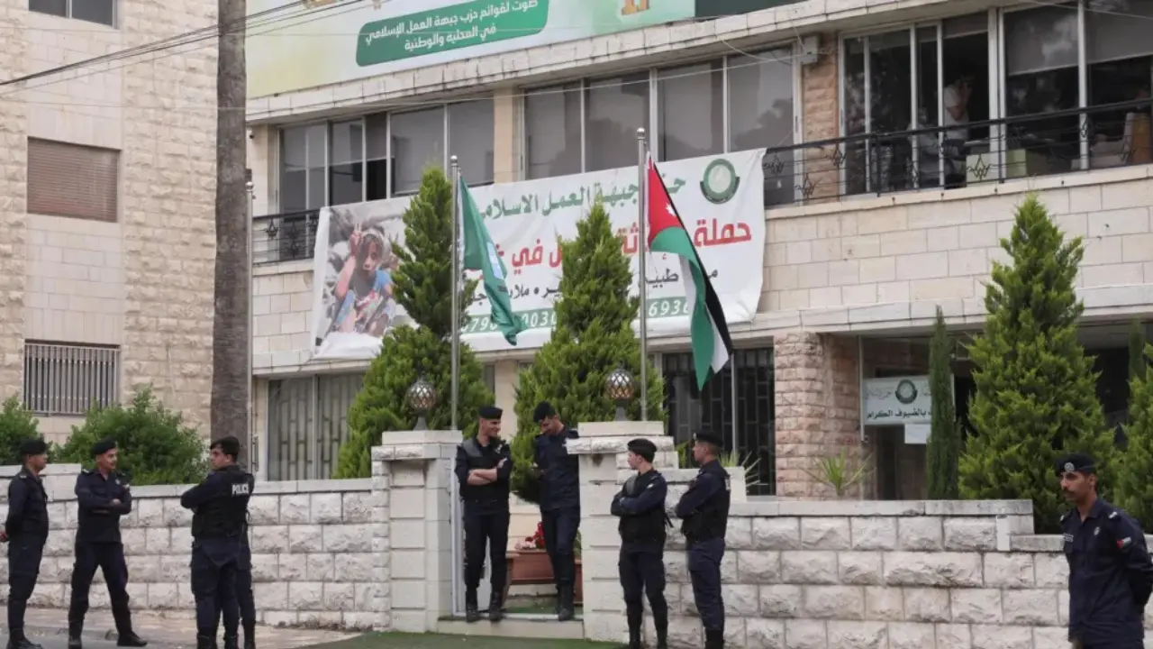 Jordan declares Muslim Brotherhood illegal, confiscates assets and offices