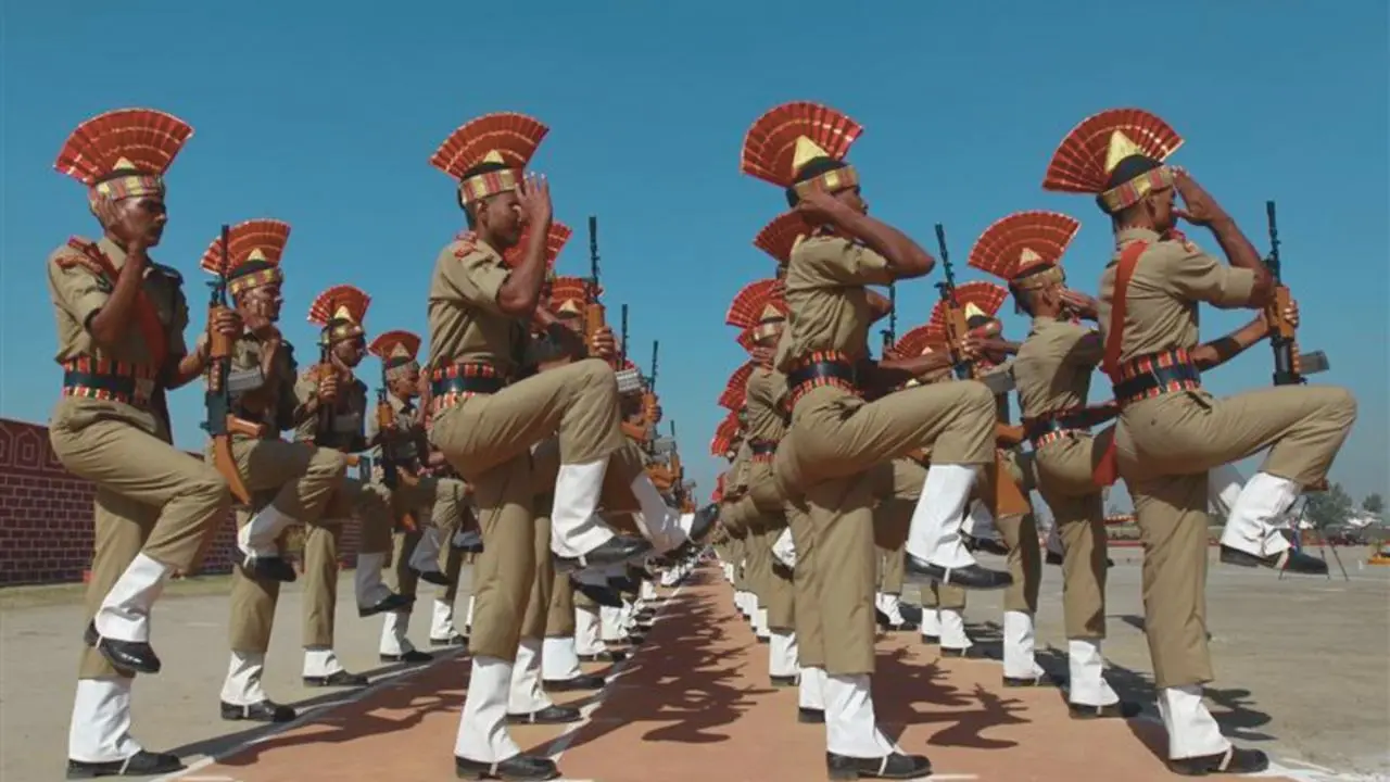 Indian Army Day 2025: Pune hosts parade for the first time with the theme 'Samarth Bharat, Saksham Sena'