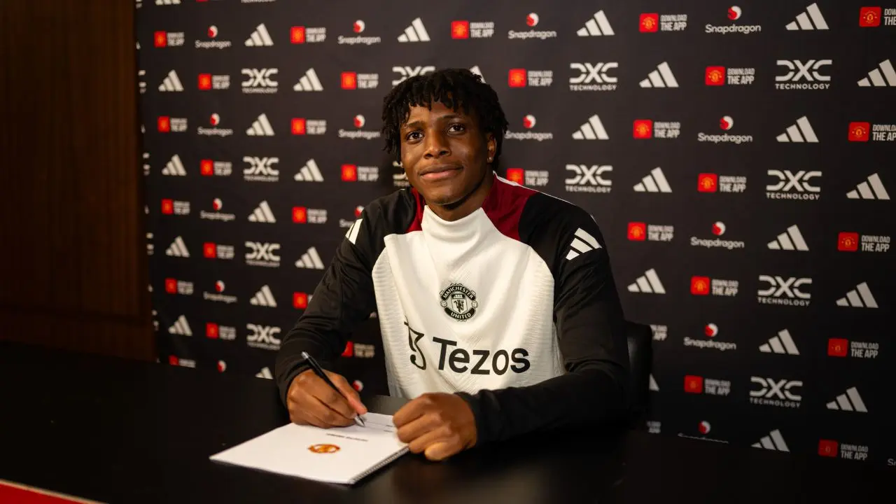 Manchester United complete Patrick Dorgu's signing, first under Amorim Manchester United complete Patrick Dorgu's signing, first under Amorim