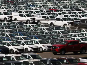 Donald Trump faces backlash from Michigan auto industry over tariff policy